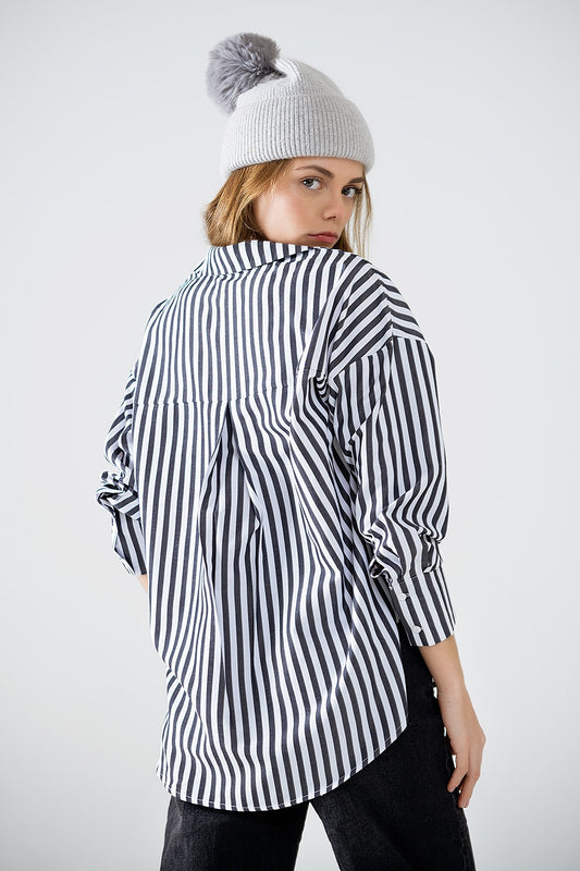 Poplin shirt with vertical stripes in black and chest pocket - Shirts