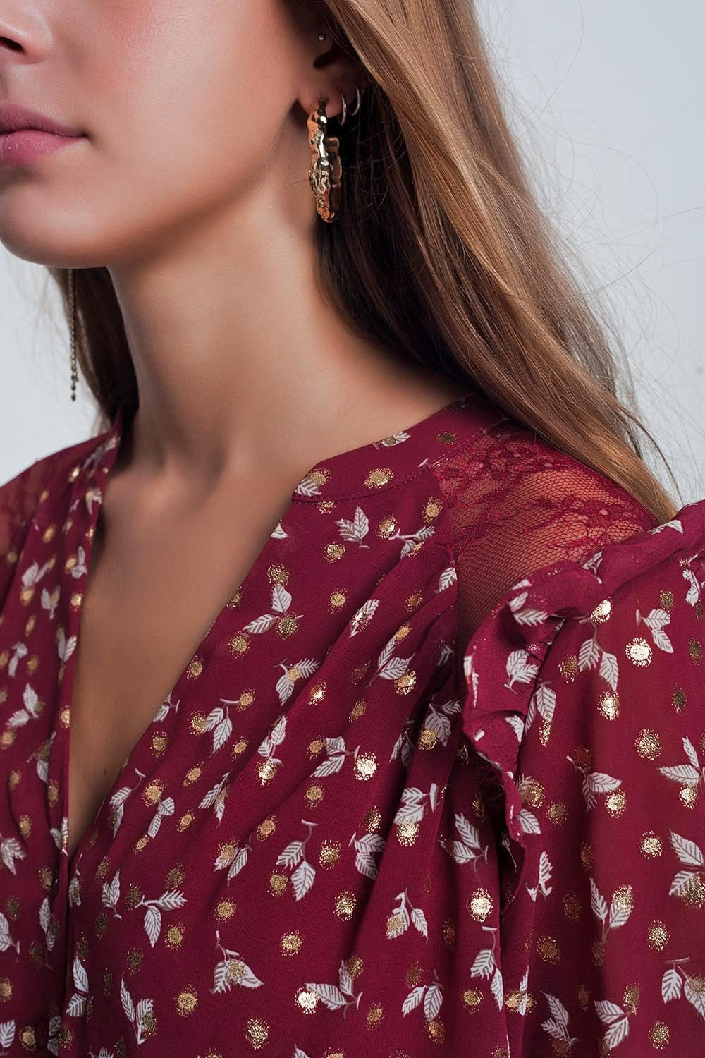 Print ruffle shoulder maroon shirt - Shirts