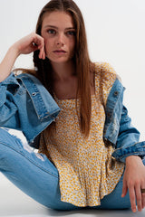 Puff sleeve top with square neck in yellow floral print