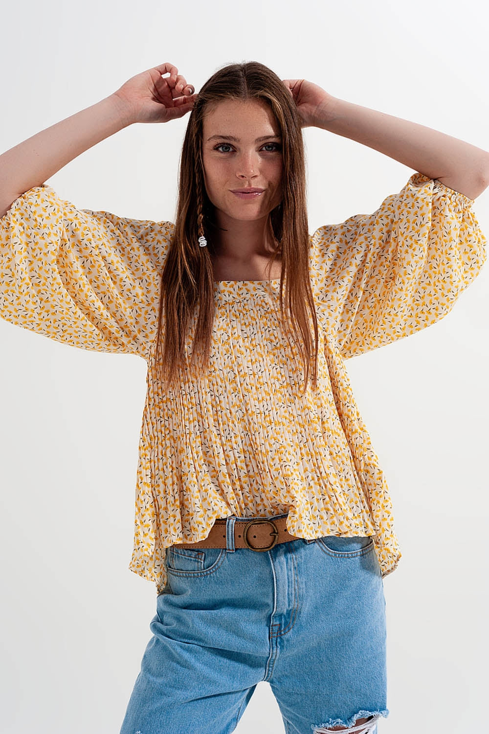 Puff sleeve top with square neck in yellow floral print - Tops