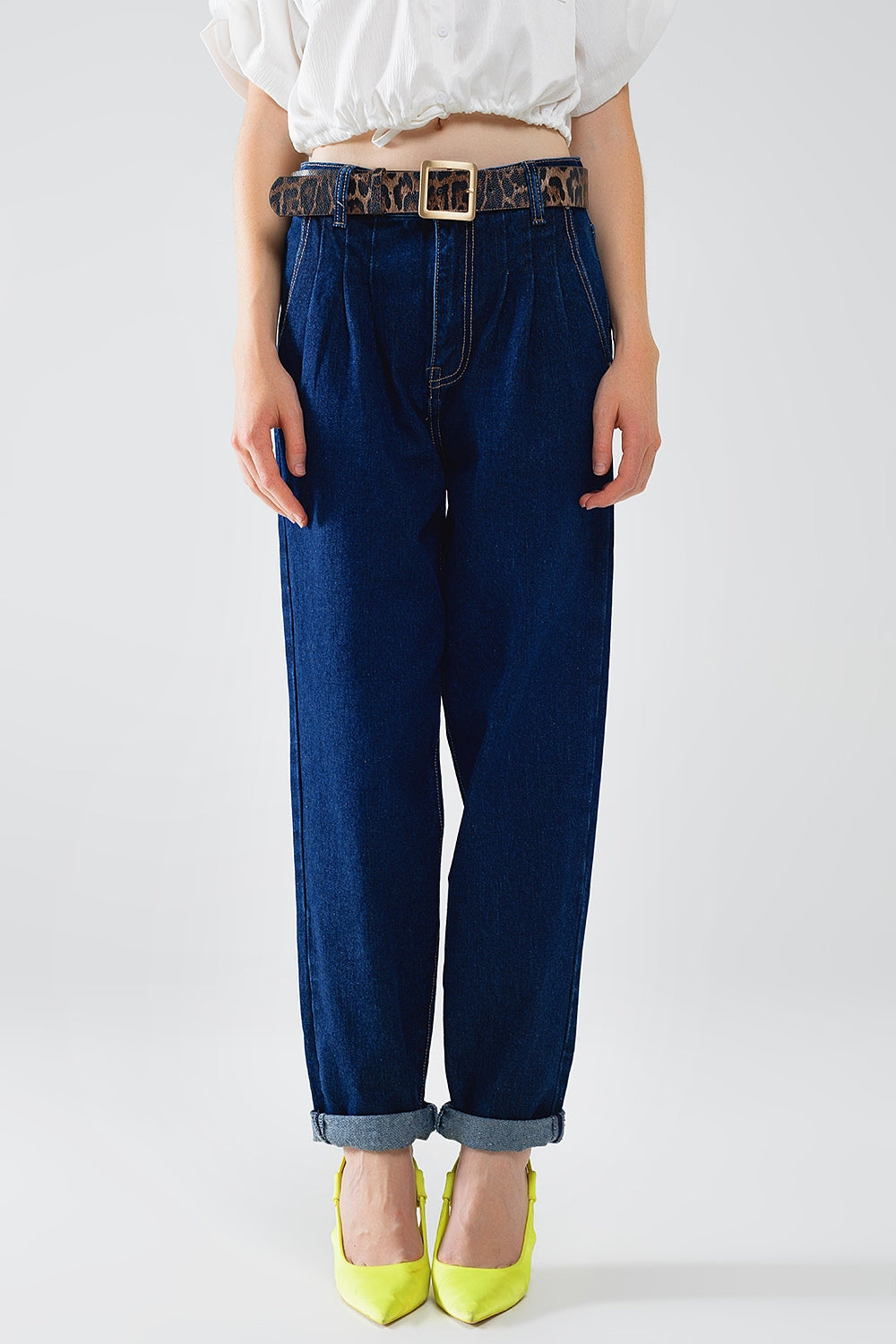 Raw Blue Mom Jeans With Pleated Detail - Jeans