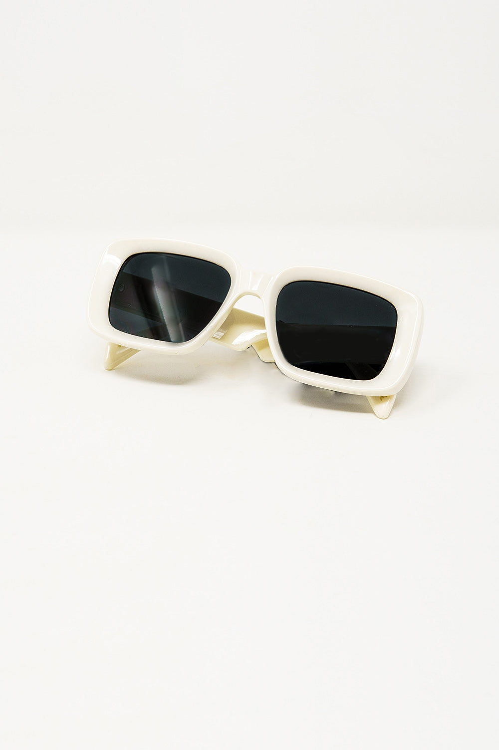 Oversized Rectangular Sunglasses With Wide Frame in White - Sunglasses
