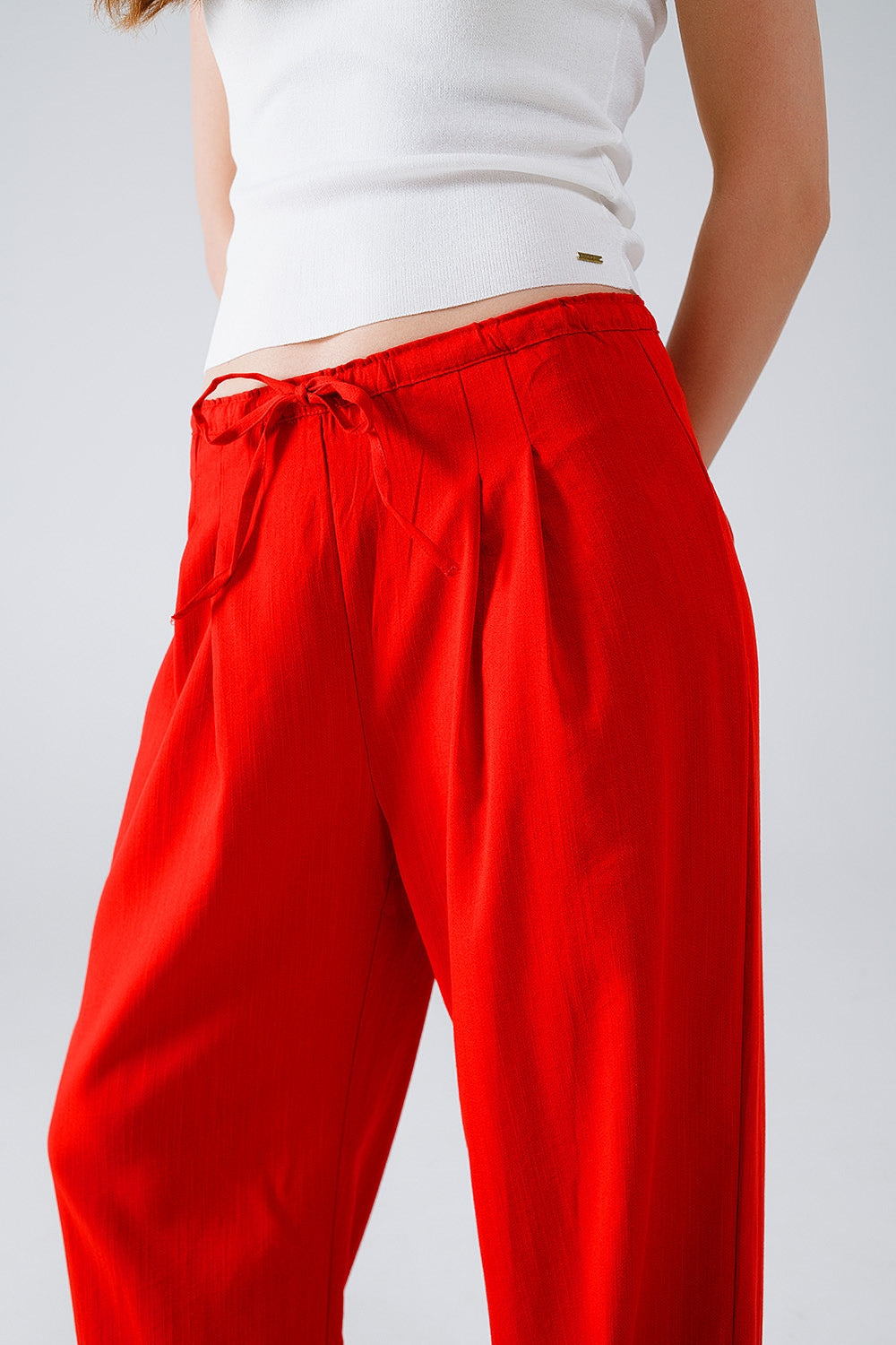 Red Relaxed Pants With Drawstring Closing And Side Pockets - Trousers
