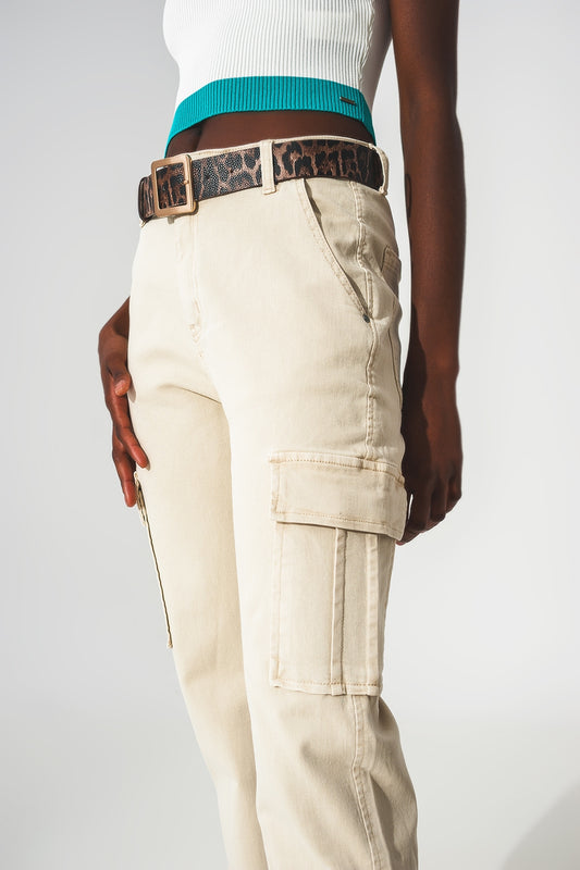 Relaxed cargo pants in beige - Jeans