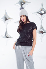 Robe décontractée à sequins avec manches courtes et dos ouvert en noir