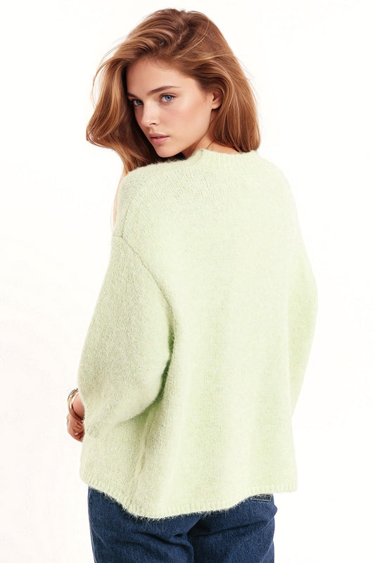 Relaxed Sweater With 3/4 Sleeve and Crew Neck in Green - Jumpers