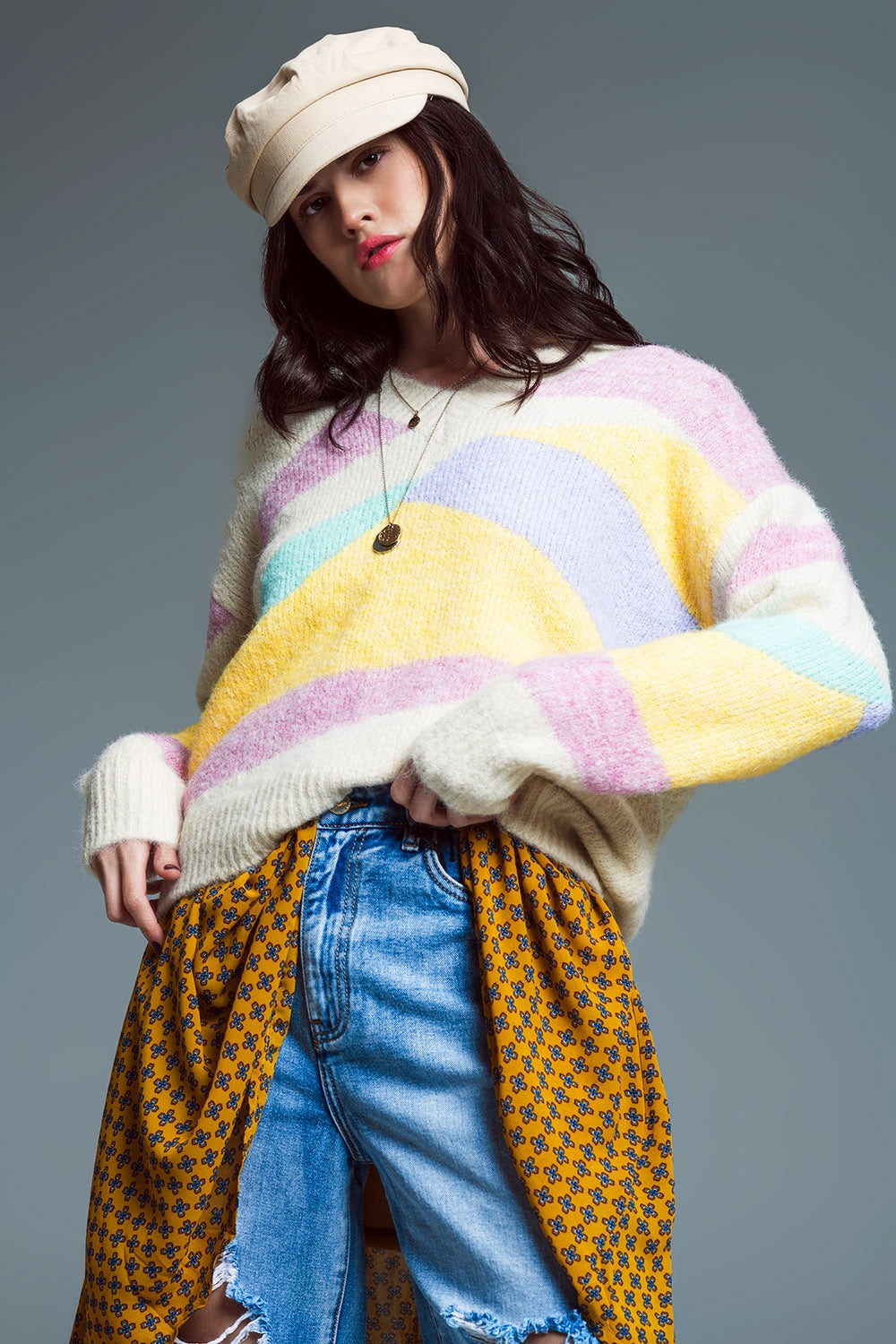 Relaxed V-neckline Sweater Beige With Abstract Stripes in Pastel Colors - Jumpers