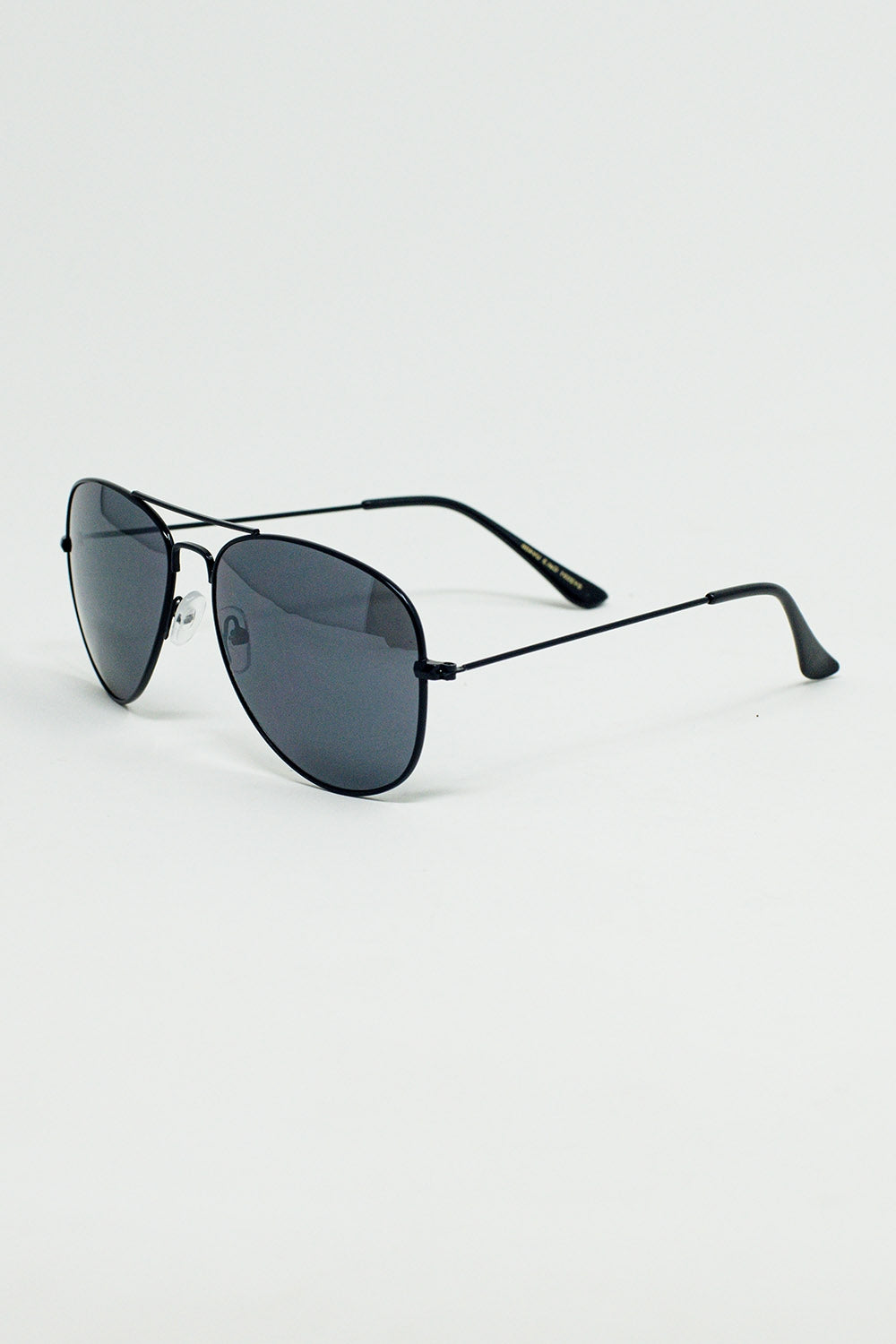 Retro Aviator SunglassesWith Smoke Lense in Black - Sunglasses