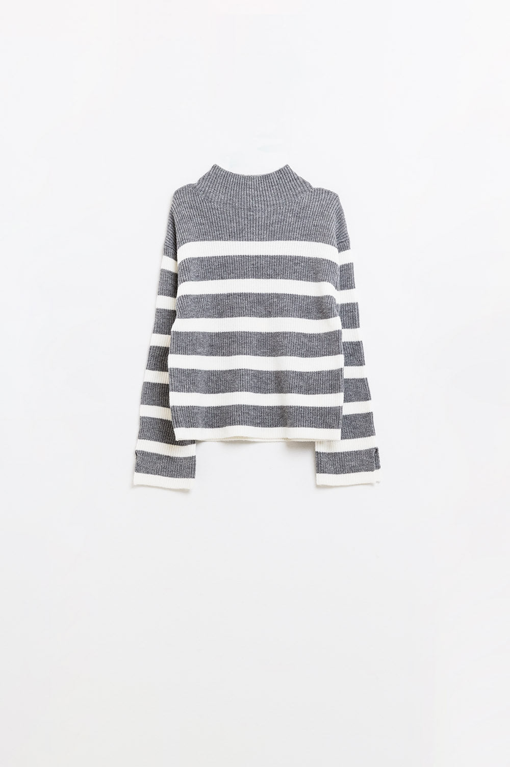 Ribbed knit jersey in grey with cream stripes - Jumpers