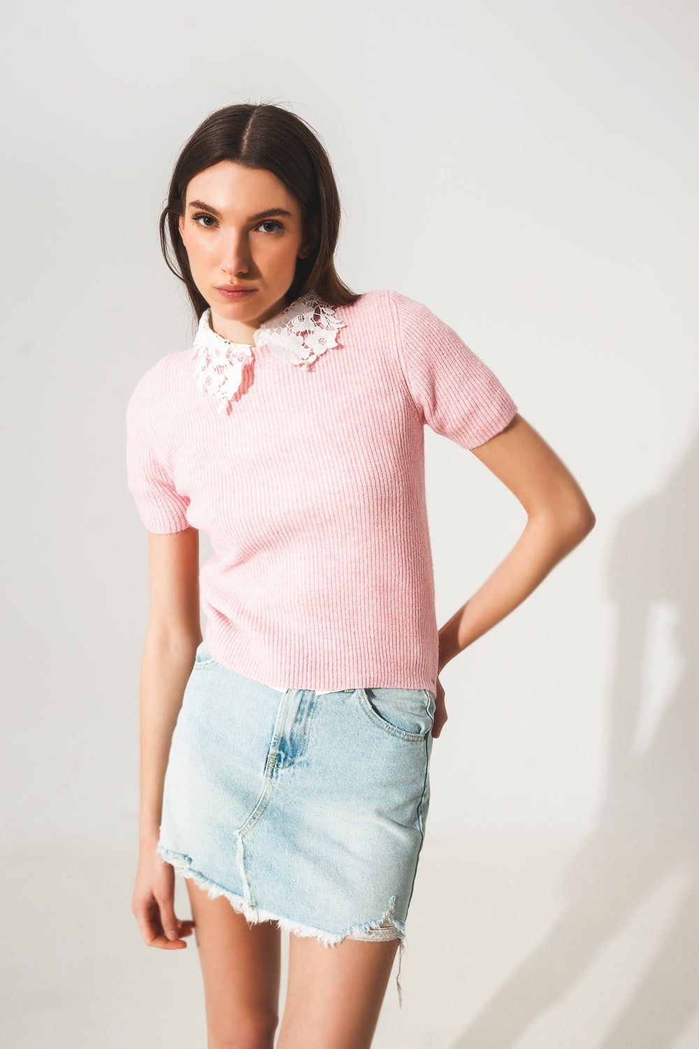Ribbed short sleeve crop knitted top in pink - Jumpers