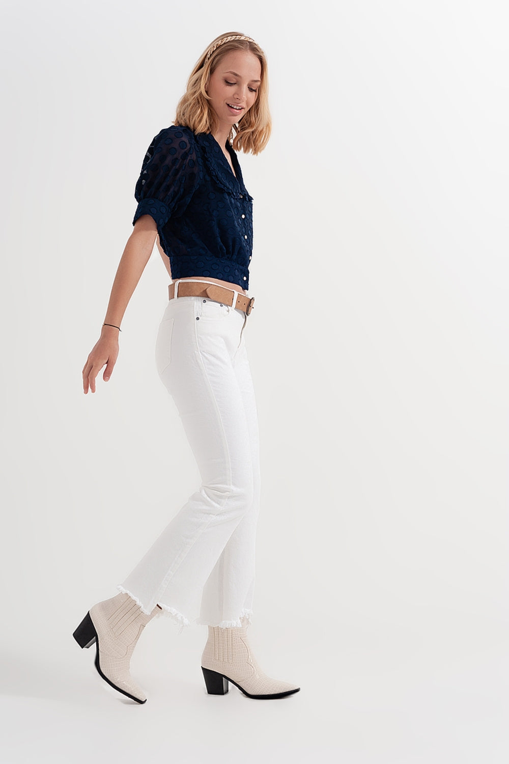 Rigid cropped flare jeans in cream with raw hem - Jeans