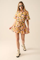 Romantic dress with waistband and lemon print and short sleeves in Pink