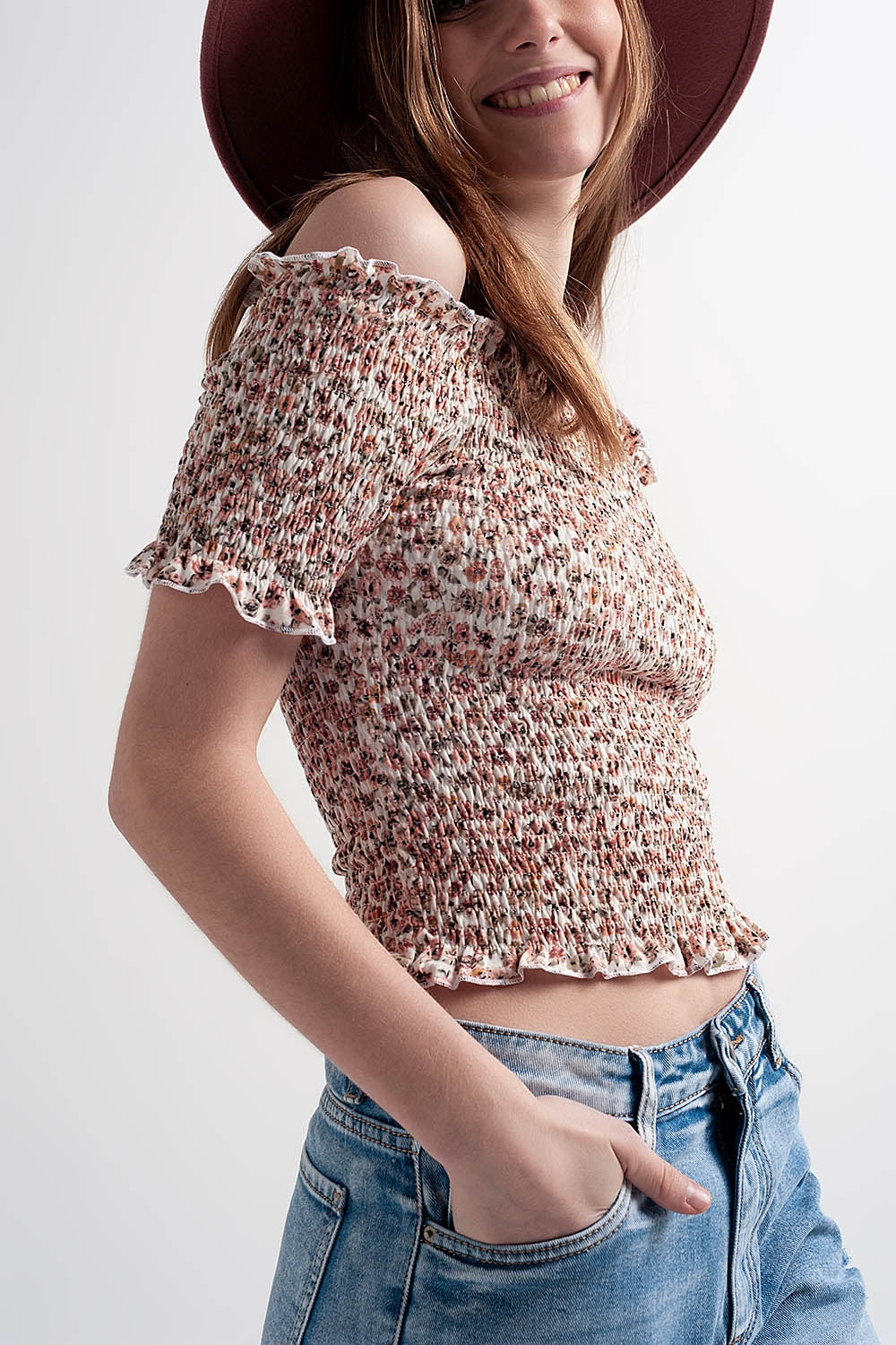 Ruched top in pink ditsy floral - Tops