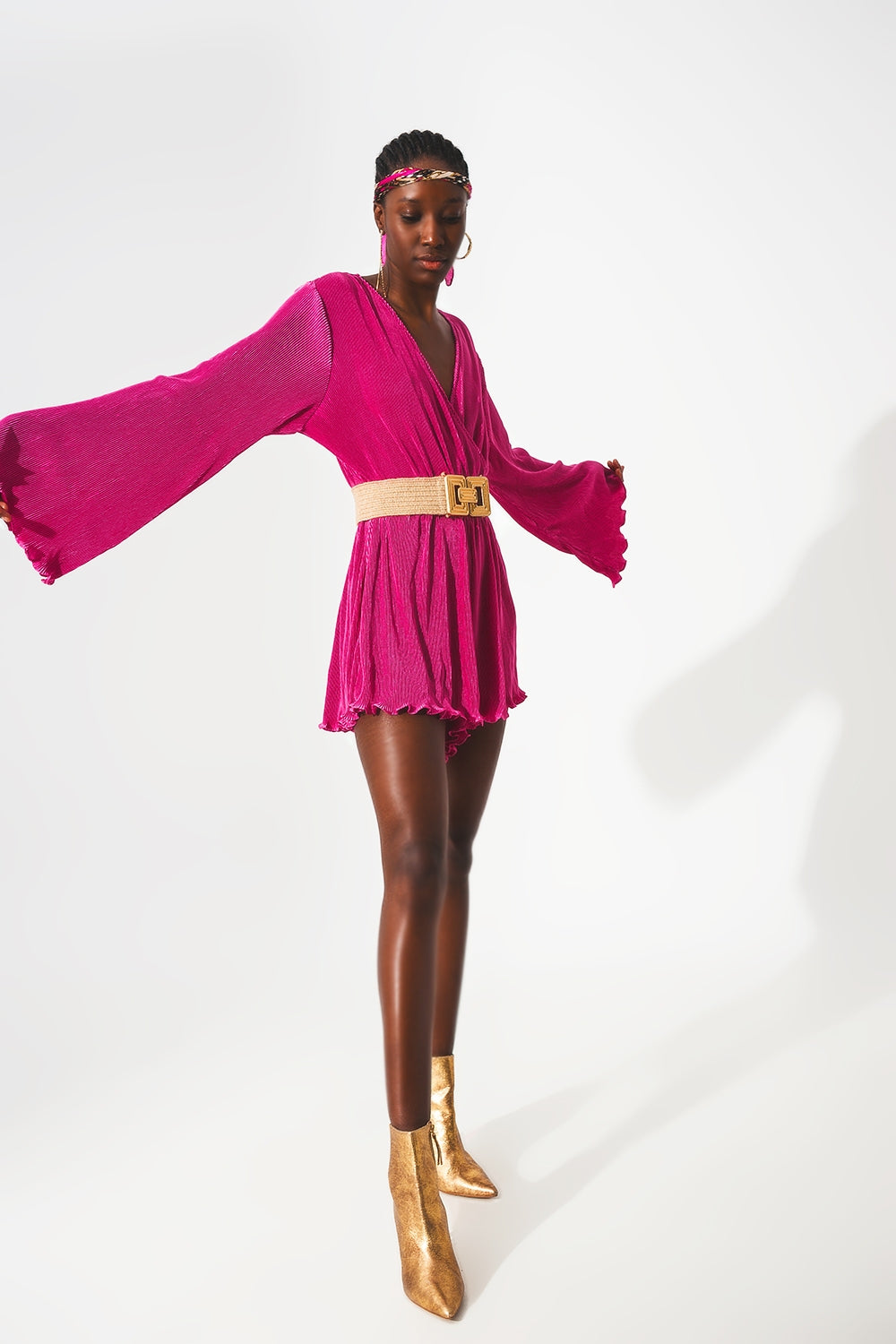 Satin wrap deatil pleated short jumpsuit in fuchsia - Dresses