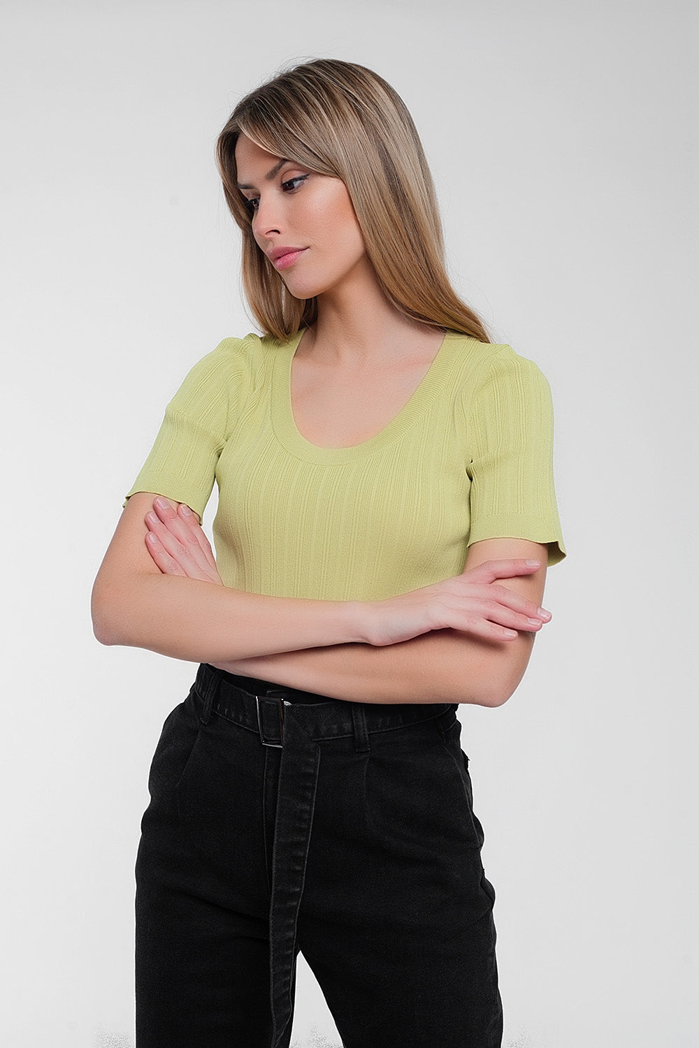 Scoop neck jumper with short sleeve in green - Jumpers