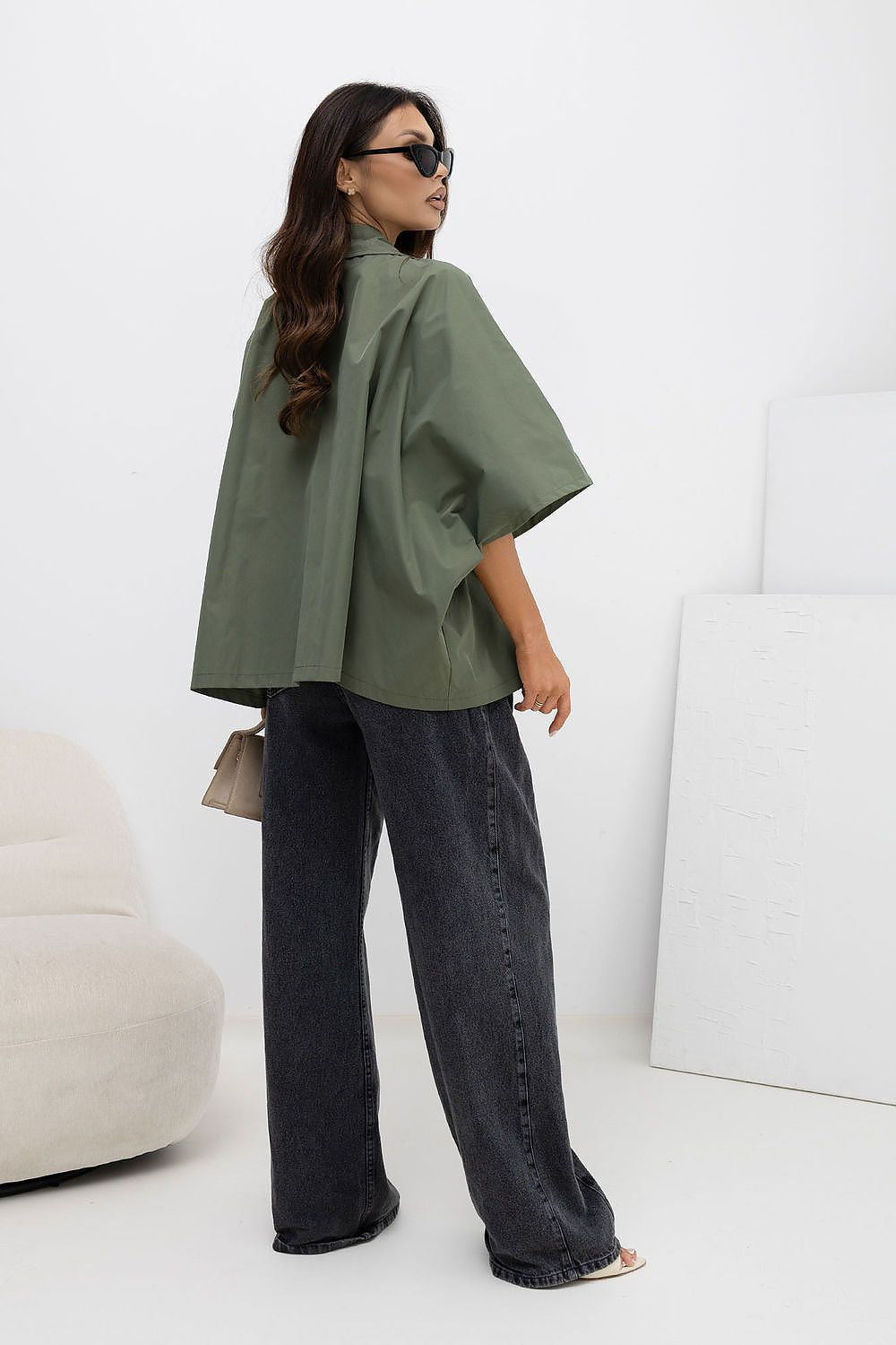 Rue Paris short loose-fitting coat in olive green, perfect for casual styling and layering