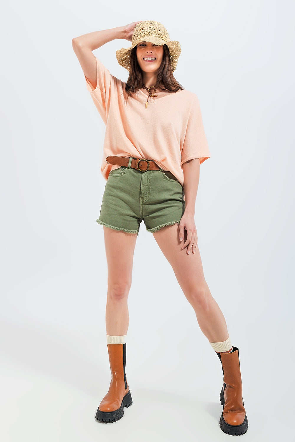Short sleeve jumper in v neck in pink - Jumpers