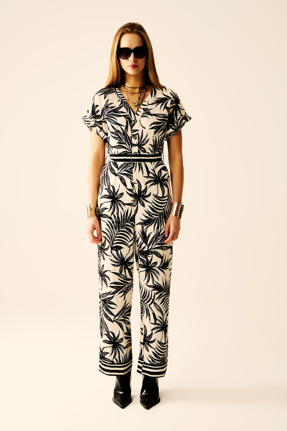 Tropical Motif Short Sleeve Jumpsuit in black and white - One Piece