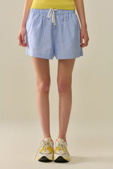 Short à rayures et cordons à la taille