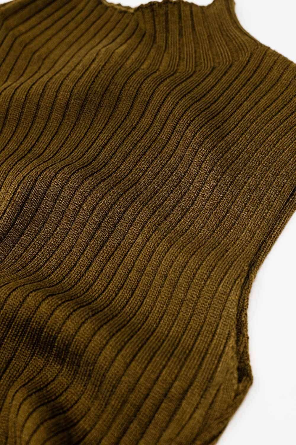 Sleeveless fine knit wool sweater in brown - Jumpers