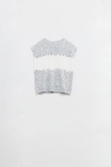Camisola cinzenta sem mangas com detalhe de lantejoulas