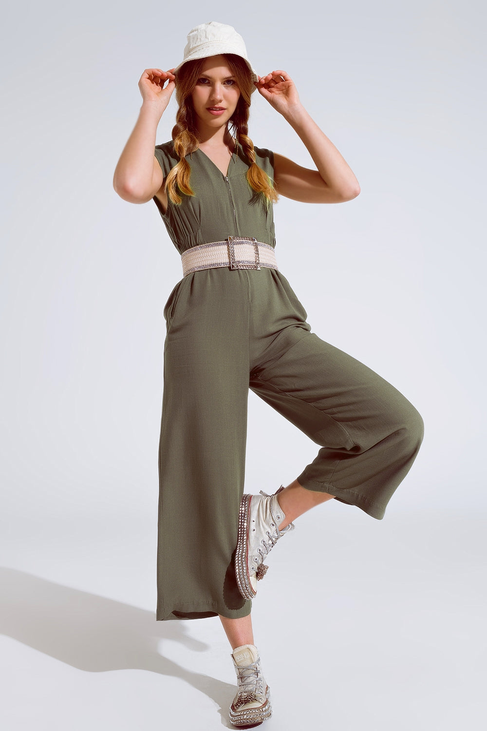 Sleeveless Jumpsuit with zipper detail and belt in khaki - Dresses