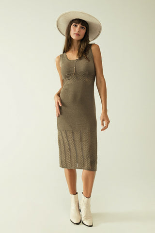 Sleeveless khaki knit midi dress with round neck