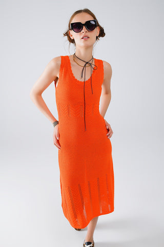 Sleeveless orange knit midi dress with round neck