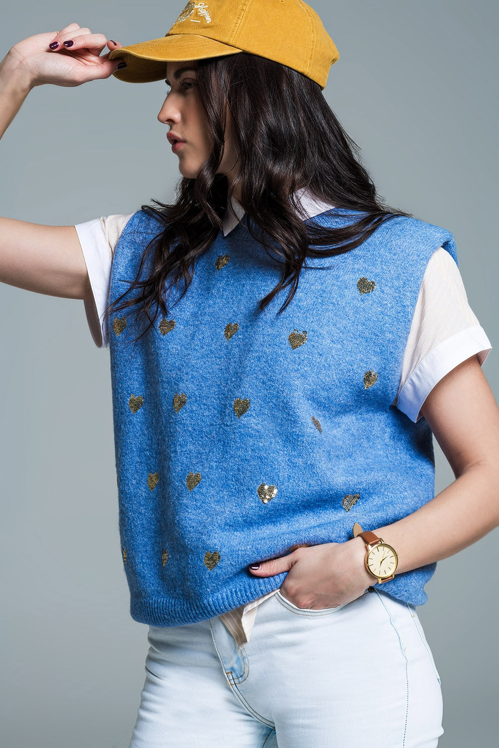 Sleeveless sweater in blue with silver sequin hearts - Jumpers