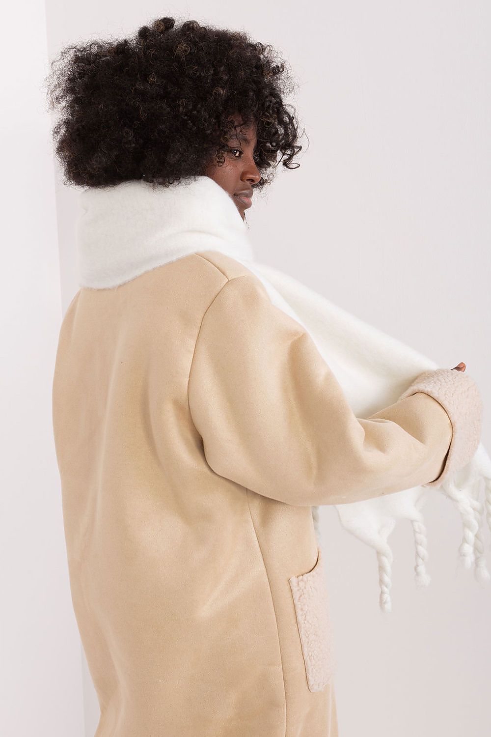 Smooth Texture Scarf for Stylish Accessory Layering - Scarves