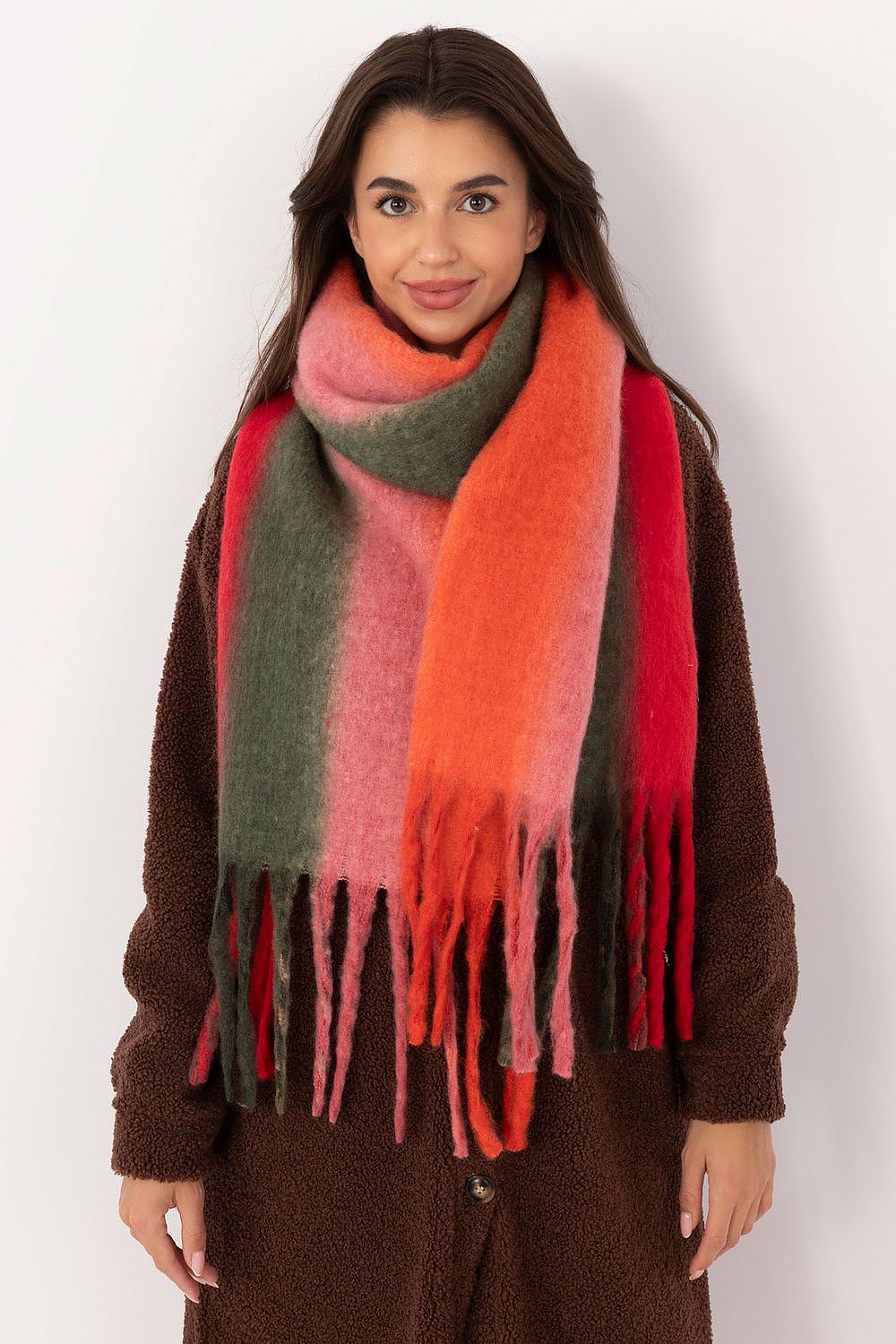 Écharpe-châle oversize douce aux couleurs tendance