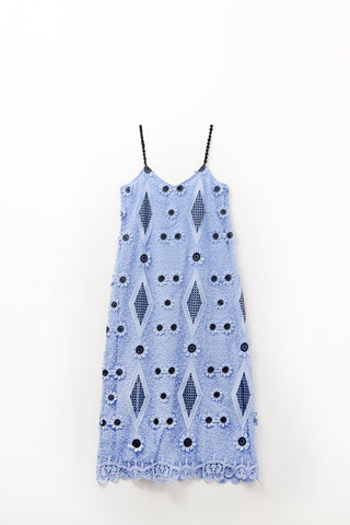Robe longue fleurie à bretelles spaghetti en bleu