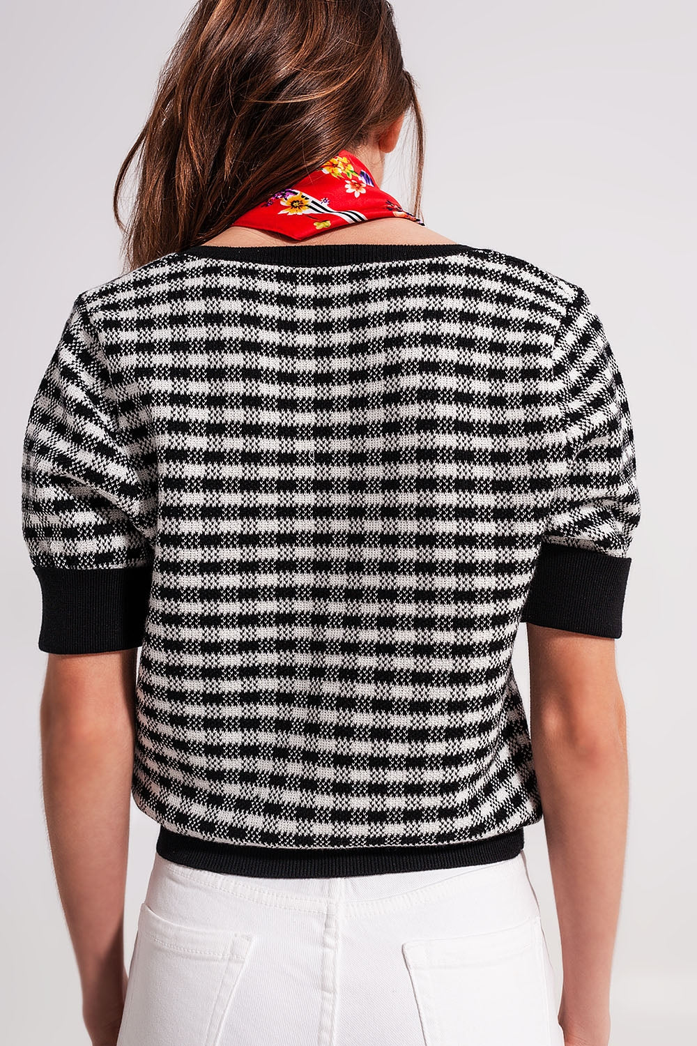 Square neck jumper in black and white - Jumpers