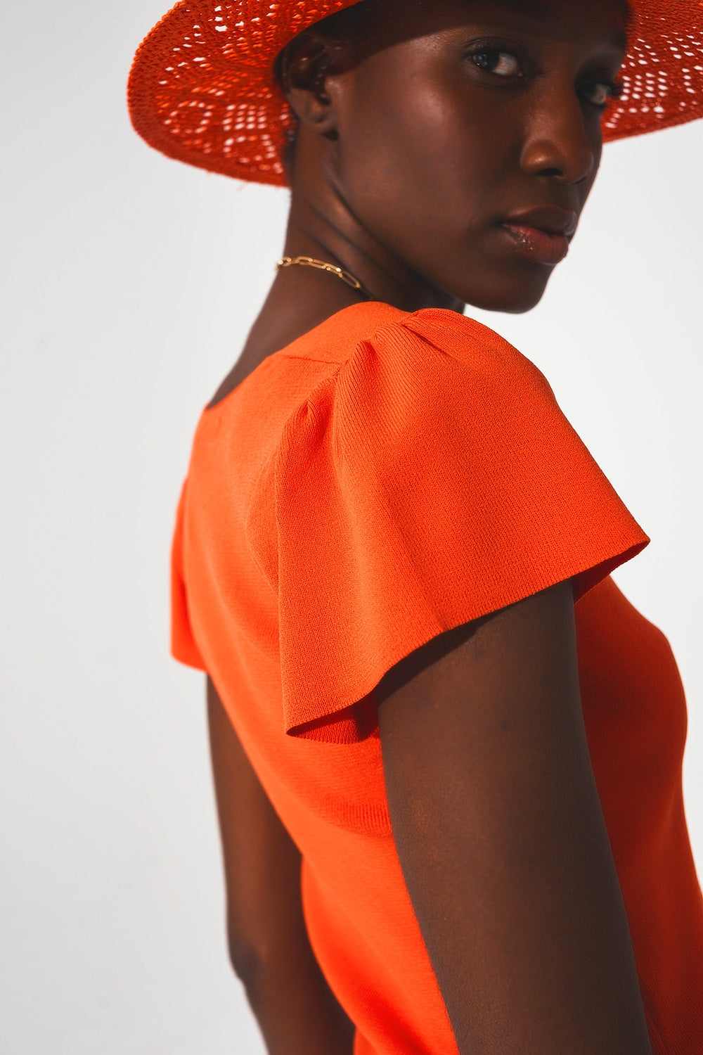 square neck puff sleeve sweater in orange - T-shirts