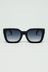 Square sunglasses with animal print on the side