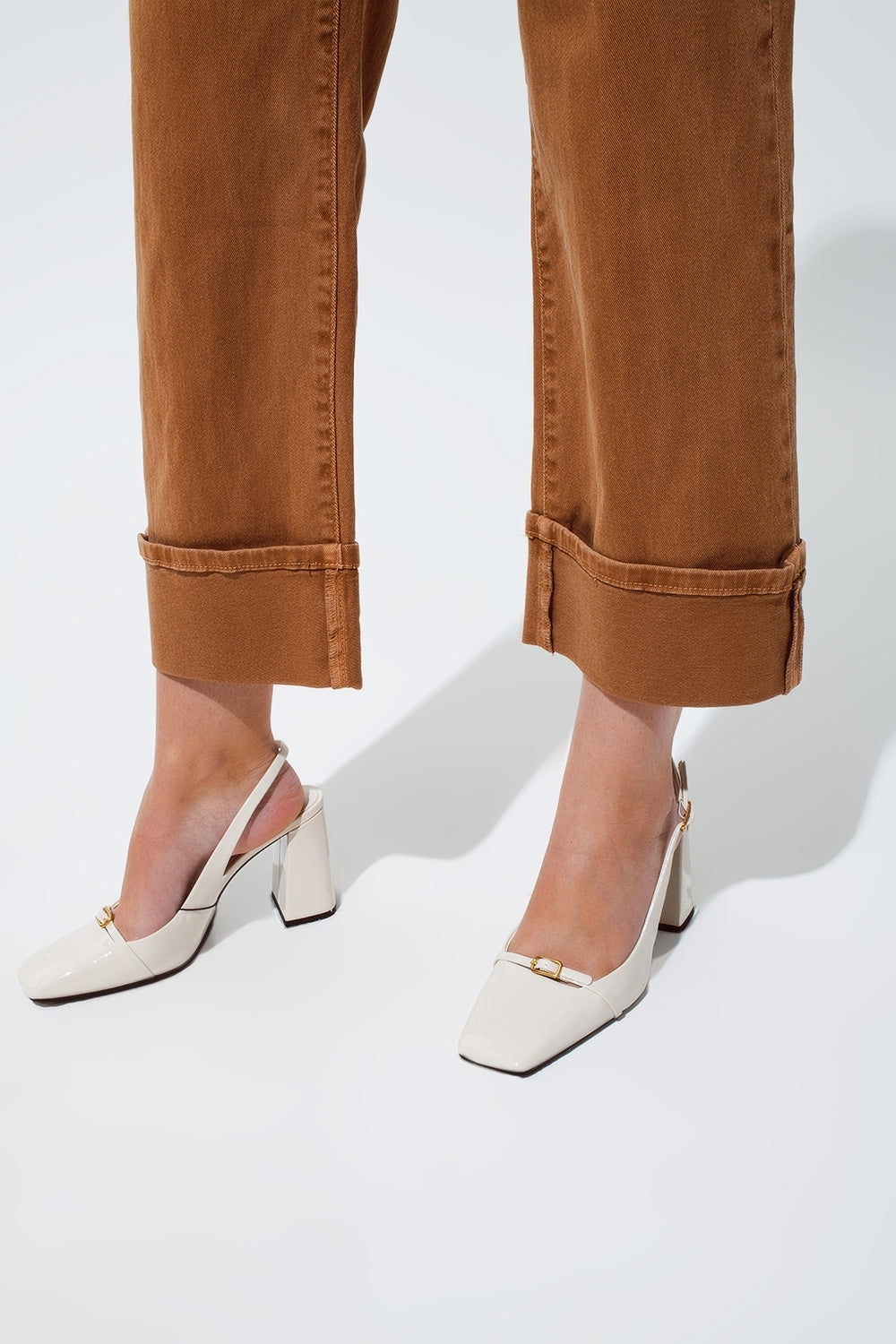 Straight leg jeans in camel with folded trouser legs - Jeans