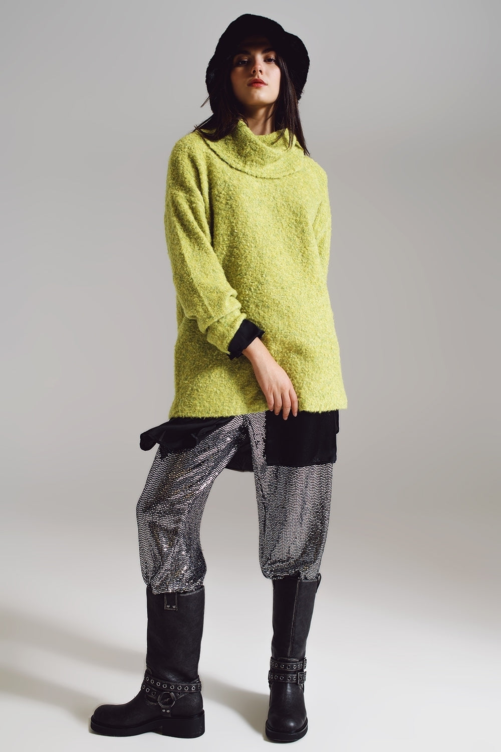 Sweater in green with a bardot neck. - Jumpers