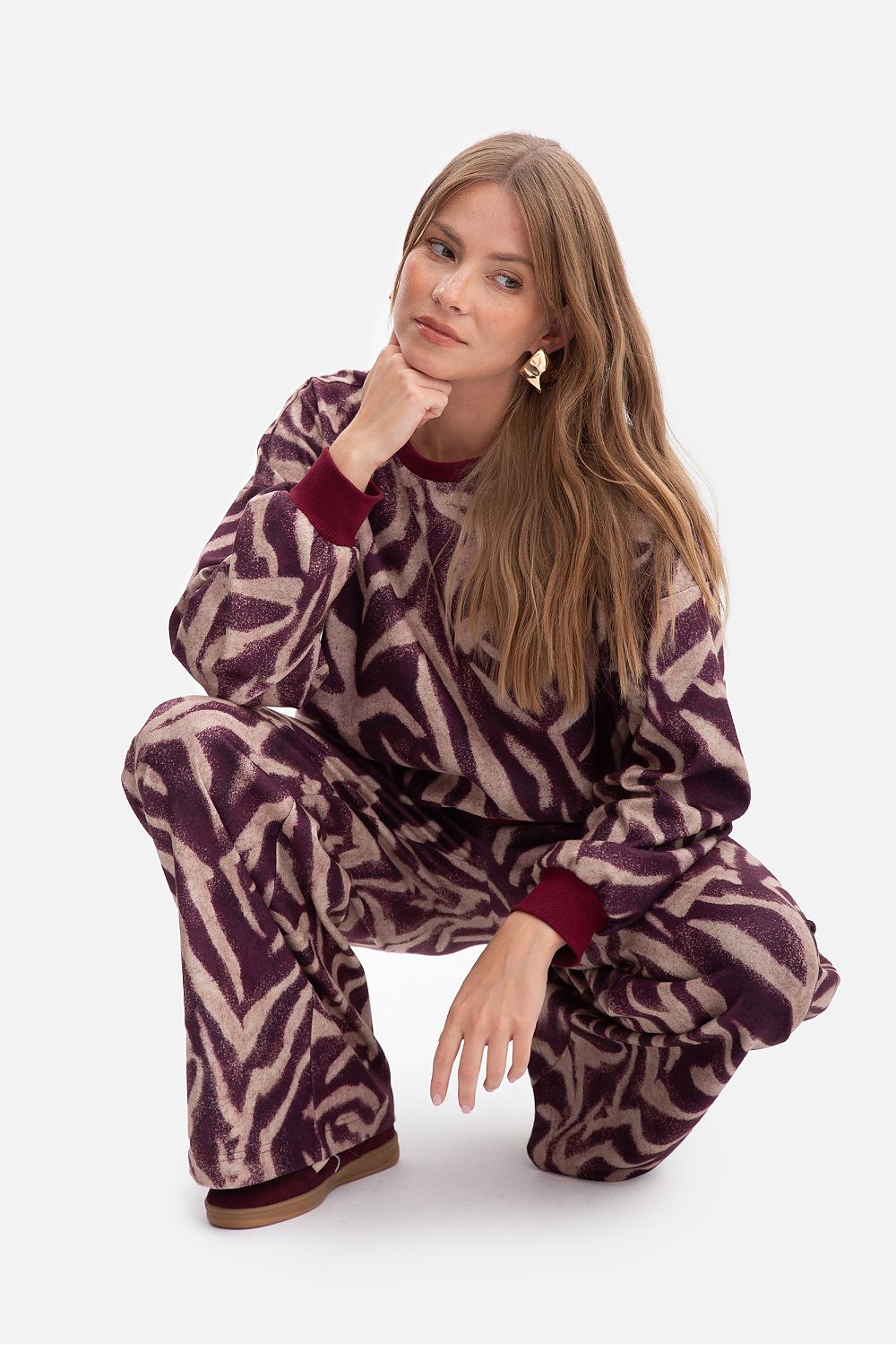 Sweatshirt brushed knit fabric with a print -