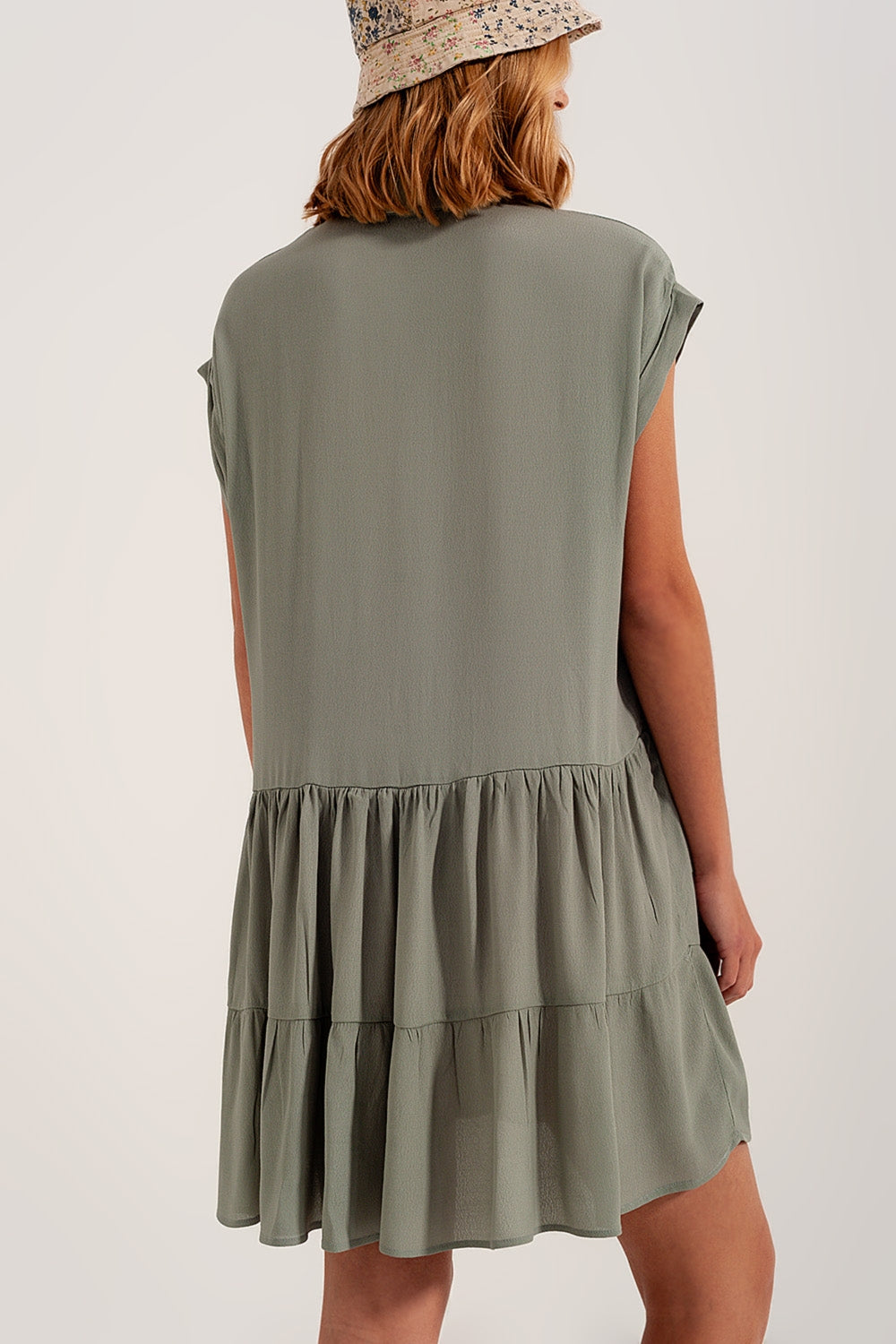 Tiered hem shirt dress in green - Dresses