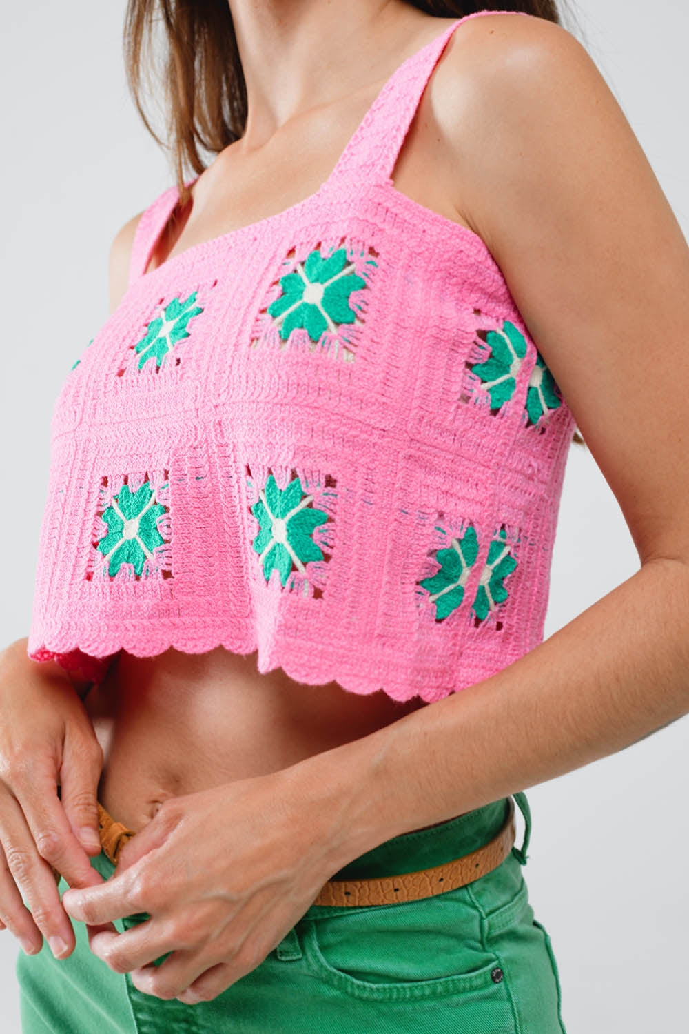 Cropped Crochet TankTop With Flower Pattern - Tops