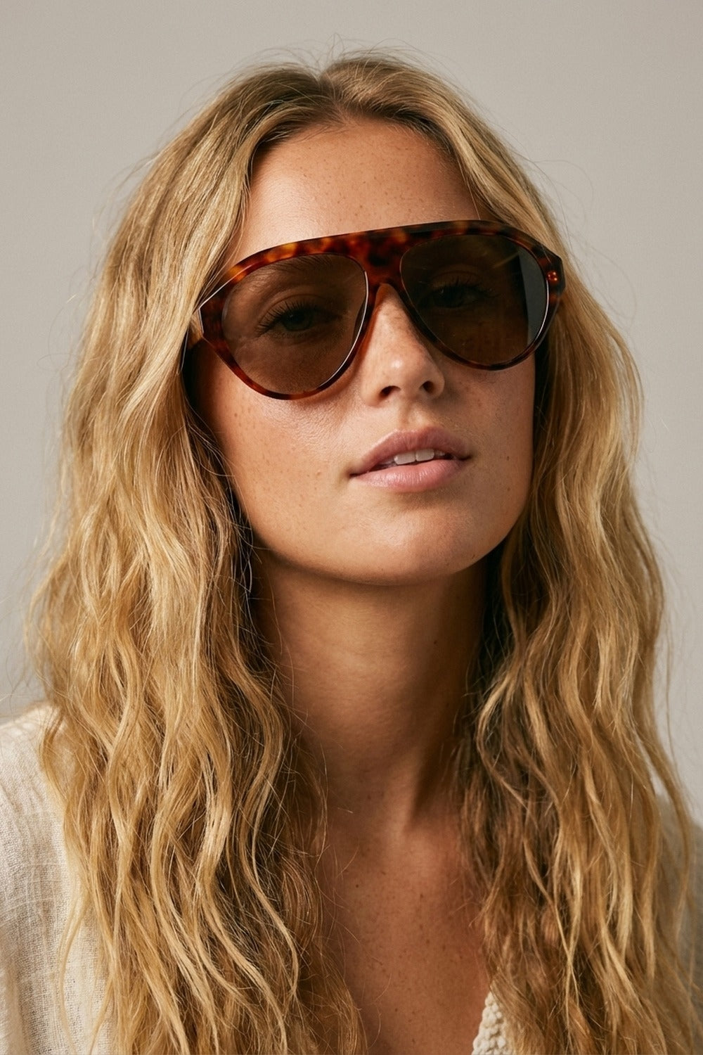 Tortoiseshell Retro Aviator Sunglasses with Brown Lenses -