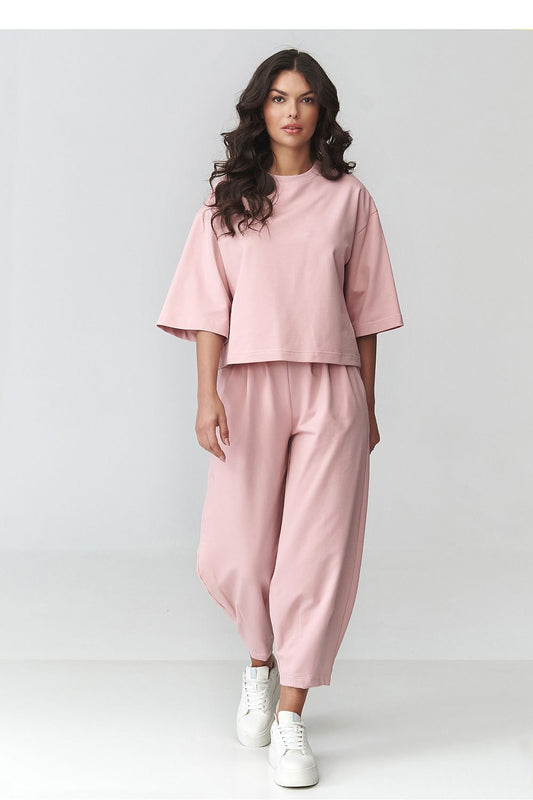 Makadamia Pink Tracksuit Set with Relaxed Fit Top and Wide-Leg Trousers for Comfort