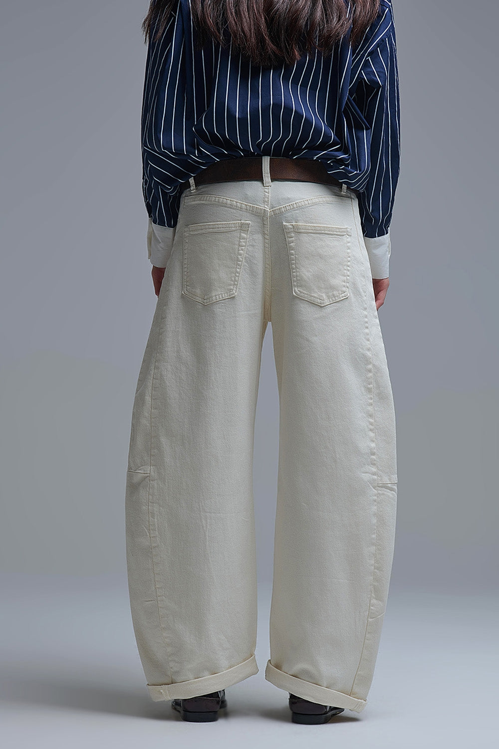 Trendy Cream Barrel Balloon Jeans with Pockets - Jeans
