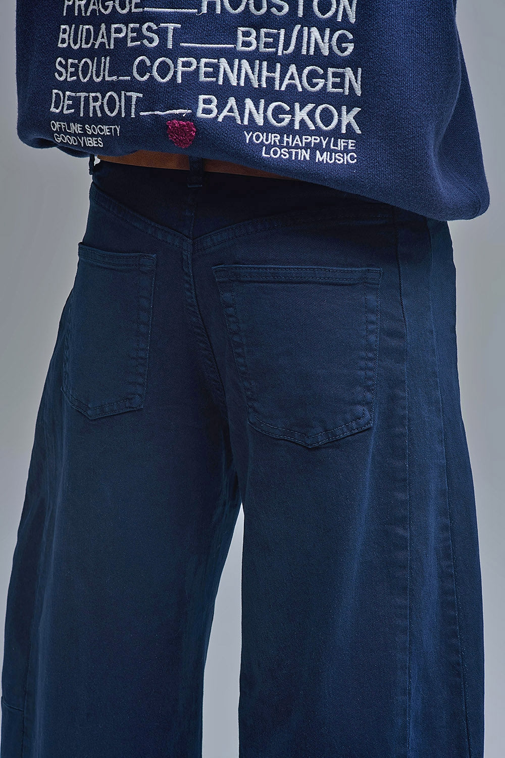 Trendy Navy Barrel Balloon Jeans with Pockets - Jeans