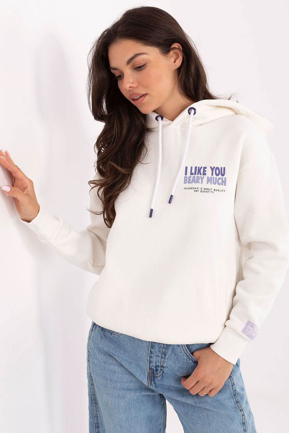 Trendy White Hoodie for Ladies - Casual Comfort white - Sweaters