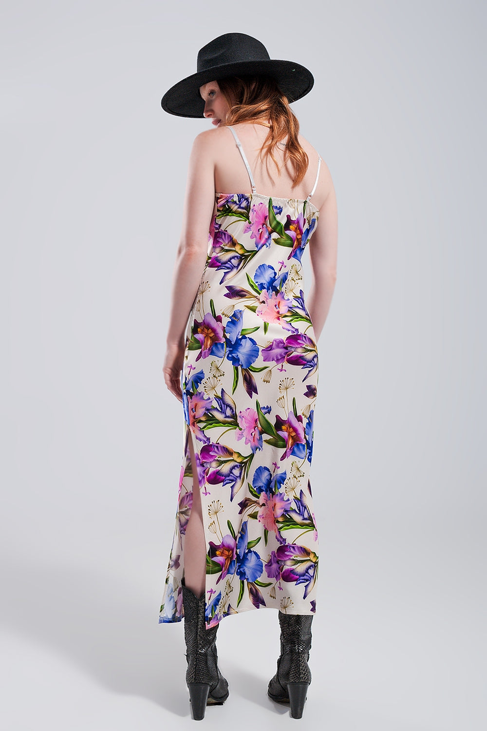 V back Satin midi dress in beige clashing floral print - Dresses