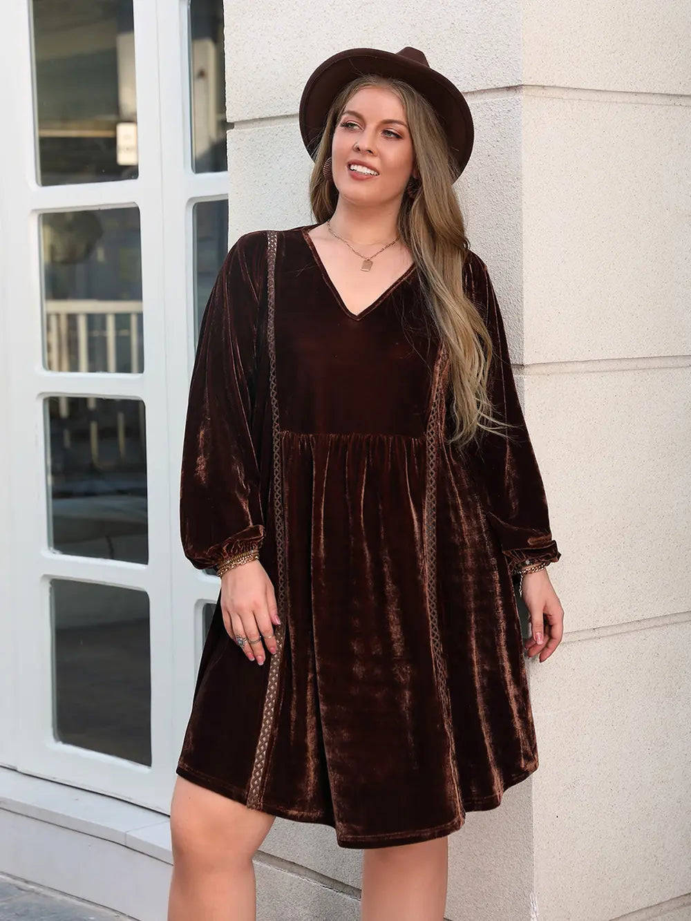 Plus Size V-Neck Balloon Sleeves Dress - Dresses
