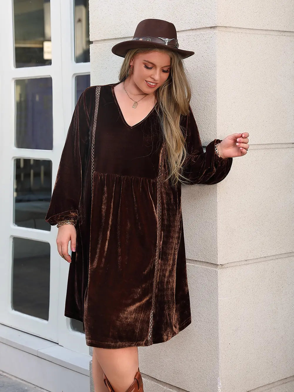 Plus Size V-Neck Balloon Sleeves Dress - Dresses