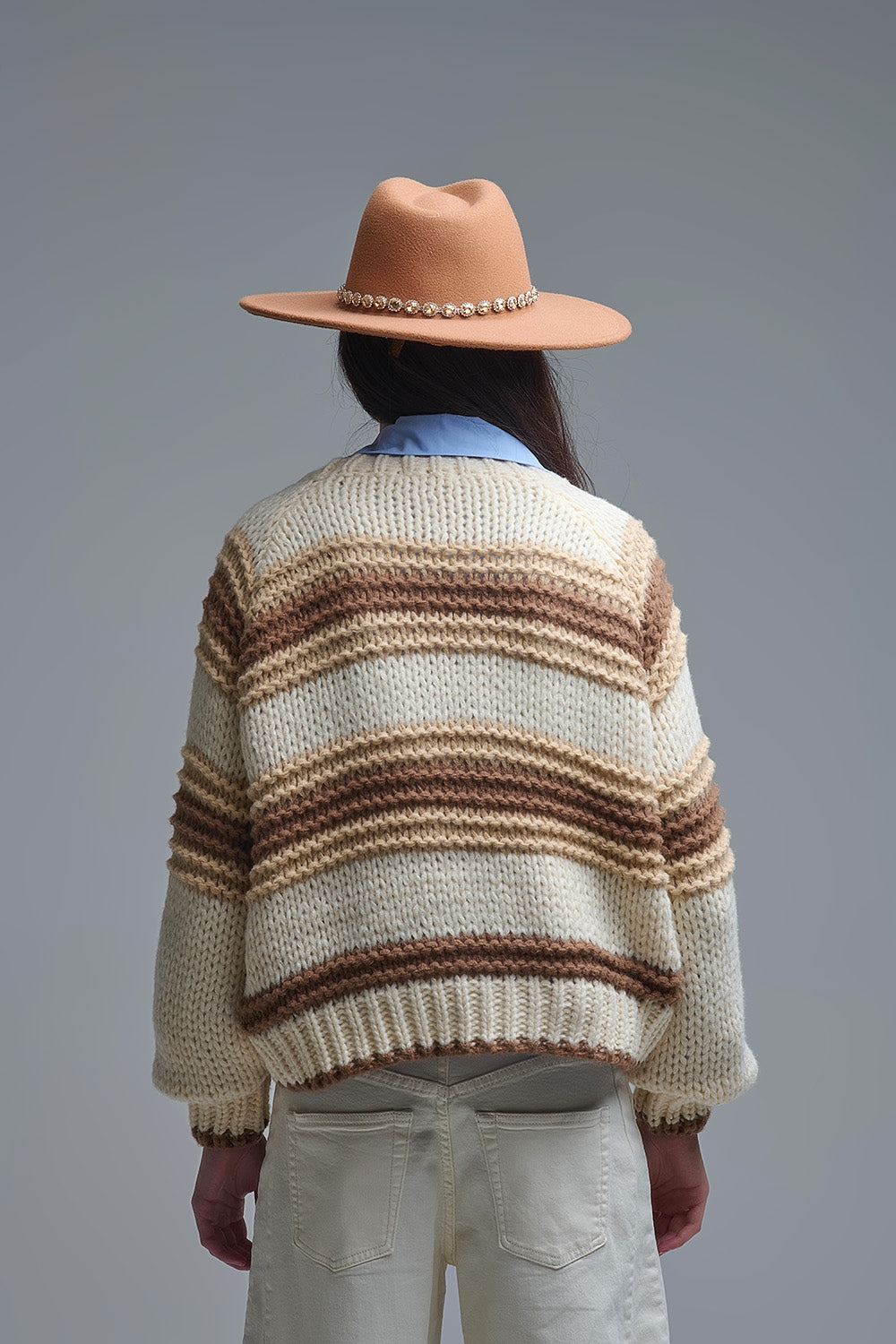 V-neck Chunky Knit Cardigan in striped of Brown and camel - Sweaters