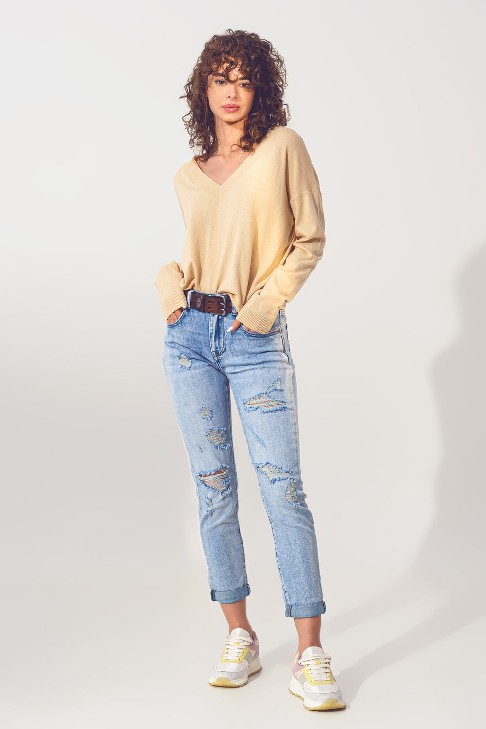 v neck fine knit sweater in beige - Jumpers